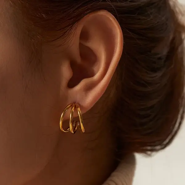 Wholesale PVD Coated Real Gold Plated C Shape 304 Stainless Steel Fashion Waterproof Non Tarnish Ear Studs