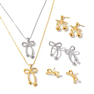 Wholesale Waterproof Stainless Steel 18K Plated Pendant Necklace Luxury Geometry Design Valentine's Day Women's Jewelry Accessory