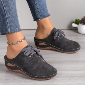 Dark gray / 37
