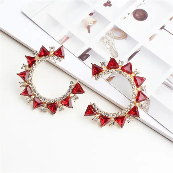 Wholesale Handmade Trillion-cut Marine Style Stud Earrings For Women In Golden Plated Zinc Alloy With Resin Inlay