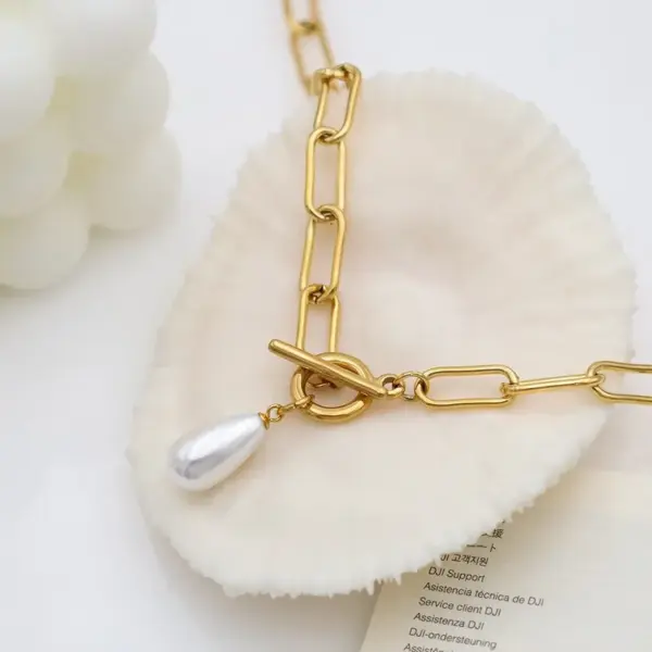 Wholesale 18K Gold OT Clasp Geometric Pearl Titanium Steel Women's Necklace With Round Plated Nylon Chain