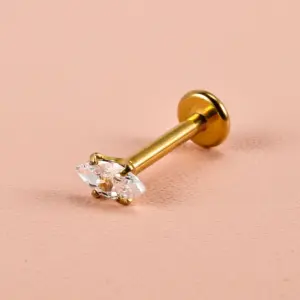 Wholesale 1 Piece Lip Rings Simple Style Solid Color 316L Stainless Steel Waterproof Non Tarnish Surgical Steel Zircon Vacuum Plating 18K Gold Plated Lip Rings