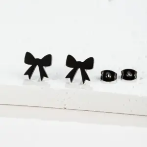 105 / Black