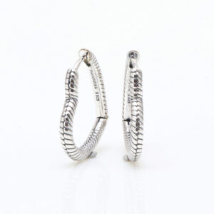 Wholesale Panjia new silver-plated Moments heart-shaped string earrings European and American fashion lovely earrings Valentine's Day gift for women