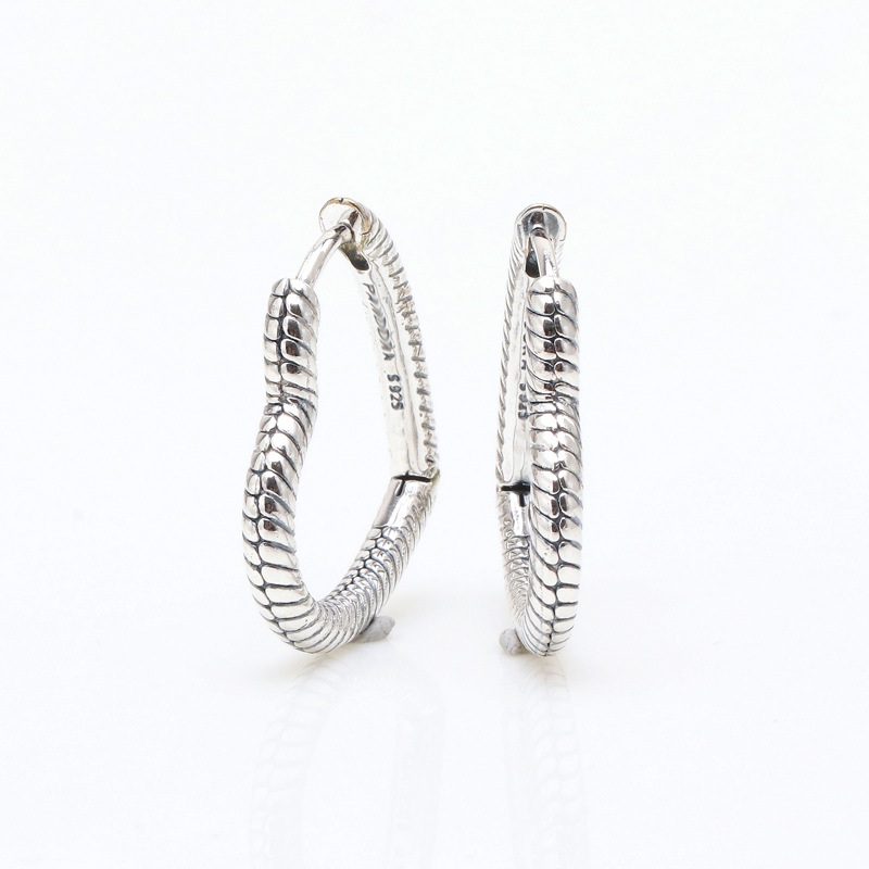 Wholesale Panjia new silver-plated Moments heart-shaped string earrings European and American fashion lovely earrings Valentine's Day gift for women