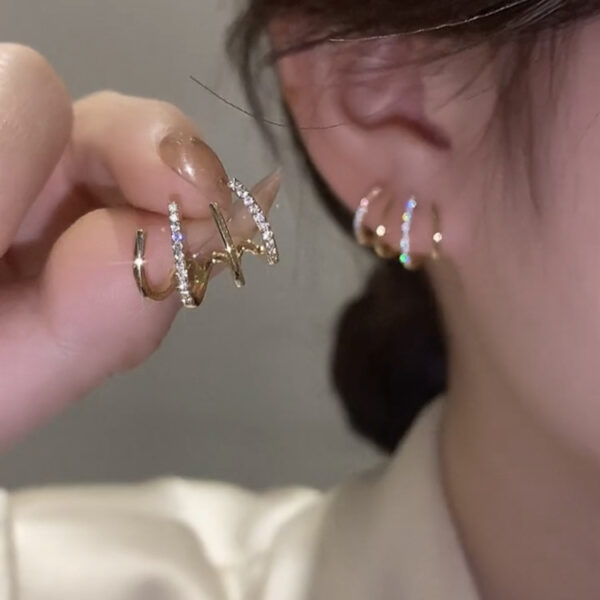 oly-cab11253f49522e35231baa9028a9265 Wholesale S925 Silver Needle Douyin Same Style Accessible Luxury Style Heart Full Diamond Crystal Earrings Fashionable Elegant High-End Earrings