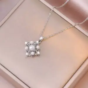 X0860 Steel Rotating Necklace