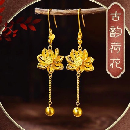 oly-cb226c8db12dd2c133d51cef80958430 Wholesale Ancient style gold-plated lotus a perfect wedding accessory, a Valentine's Day gift for your girlfriend.