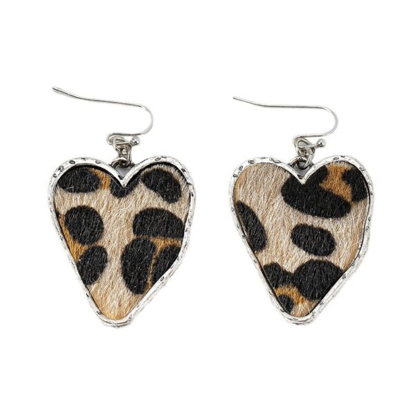 Wholesale Fashion leopard silver love eardrop temperament three-dimensional trend girl style niche high-end earrings 4374