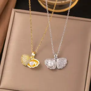 Wholesale Pearl Inlay Pendant Necklace For Women With 18K Real Gold Plated Copper And Artificial Rhinestones, Water Plating On Cable Chain