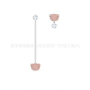 Platinum pink bear ear wire