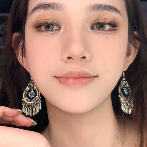 Wholesale Minority Style Niche Design High-end Earrings Women's Retro Court Long Tassel Elegant Dai Earrings