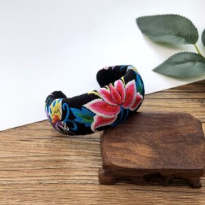 Black (Butterfly Dance Red Lotus)