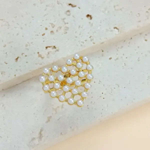 Wholesale New Fashion Design 304 Stainless Steel Furnace Electroplated 18K Real Gold Dried Flower Resin Heart Open Ring