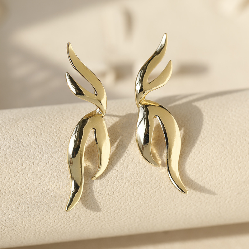 Wholesale New European and American style fashion all-match exaggerated personality alloy irregular graphics earrings earrings Valentine's Day gift fo