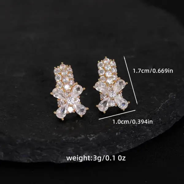 Wholesale 1 Pair Glam Romantic Flower Inlay Copper Zircon Ear Studs