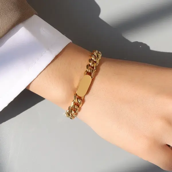 Wholesale PVD Coated Real Gold Plated 18K Gold Solid Color 304 Stainless Steel Fashion Waterproof Non Tarnish Jewelry Set