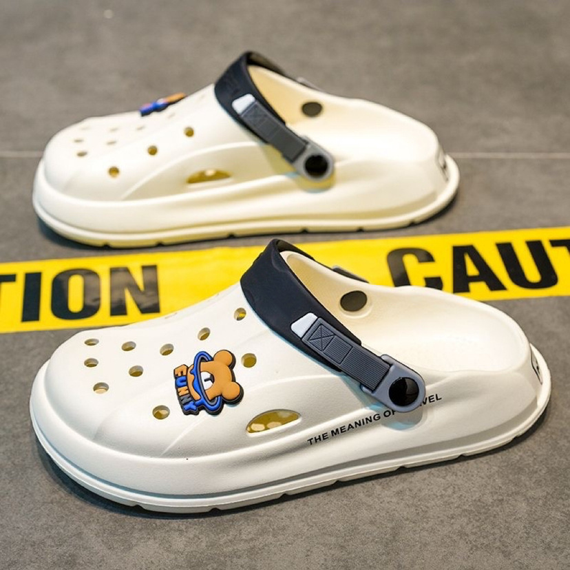 Wholesale Men's Hole Shoes Summer Thick-soled Casual Sports Non-slip Soft-soled Sandals for Outer Wear Dual-use Shit-feeling Beach Slippers for Men