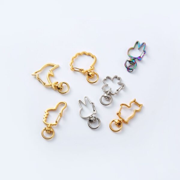 Wholesale Cartoon zinc alloy shaped buckle love buckle five-pointed star buckle jewelry key chain pendant accessories diy in stock