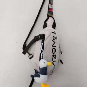 9369 White [three-color badge refueling duck pendant]]