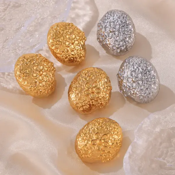 Wholesale PVD Coated Real Gold Plated 18K Gold Round Oval Flower 304 Stainless Steel Simple Style Classic Style Waterproof Non Tarnish Ear Studs