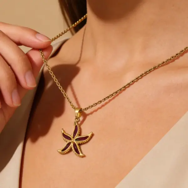 Wholesale Starfish Necklace For Women With Waterproof Non Tarnish 304 Stainless Steel, 18K Real Gold Plated And Zircon Inlay, Featuring Box Chain
