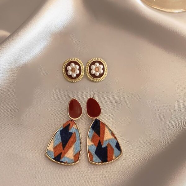 oly-cfb69ad6439cf14bd28c8422cf768919 Wholesale S925 Silver Pin Earrings Women's Elegant Cyber Celebrity Earrings Earrings Niche High-end Hong Kong Style Jewelry Women's