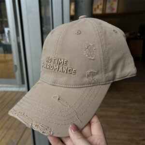 Hole embroidered baseball cap-khaki / 54-59cm (adjustable)
