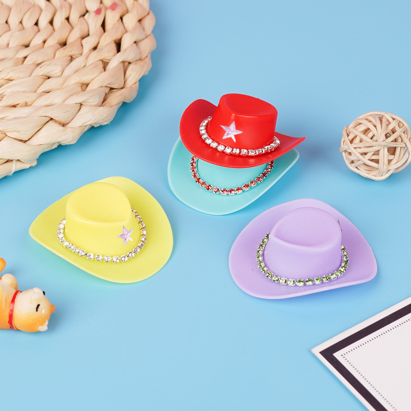 Wholesale Pink cowboy hat with diamond chain hairpin toy doll accessories hat plastic hat about 6g