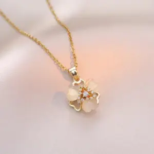 X1046 Gold Floral Rotating Necklace