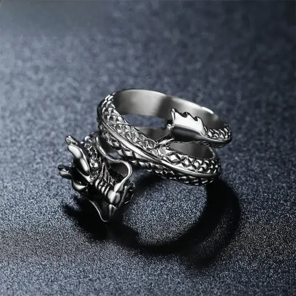 Wholesale Men's Titanium Steel Ring Vintage Chinese Dragon Design Jewelry Accessories Fashion Retro European And American Style 304 Stainless Steel