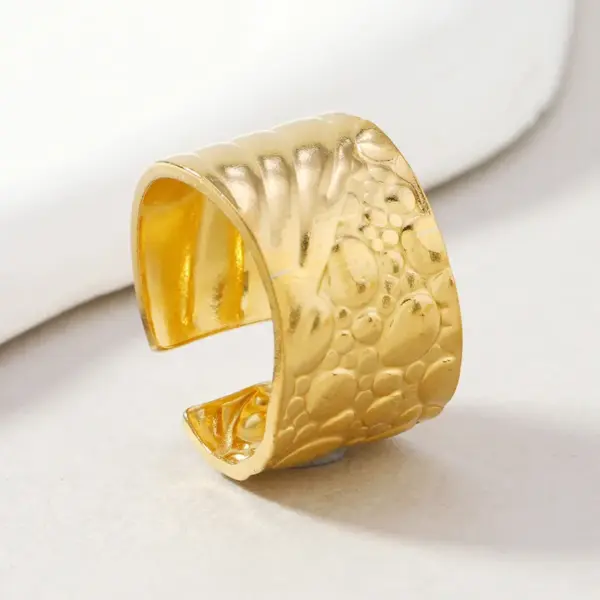 Wholesale Fashion Stainless Steel Titanium Ring Geometric Leaf Design Heart-shaped Hydraulic 3D Open Ring Unisex Fashion Jewelry