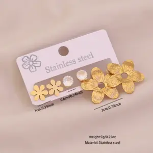 Gold / Average Size / 5# Flowers