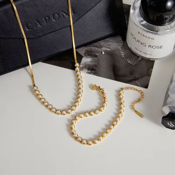 Wholesale Women - Classic Style / 18K Gold 304 Stainless Steel High Gloss Pearl Blade Chain Necklace Combination Geometric Handmade Chain