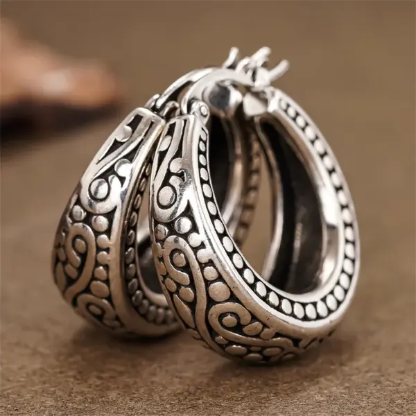 Wholesale Three-dimensional Geometric Earrings For Women In Copper With White K Water Plating And 0.03µm Thick Coating