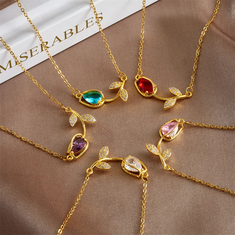 Wholesale Lady Tulip Stainless Steel Copper Plating Inlay Zircon 18k Gold Plated Necklace