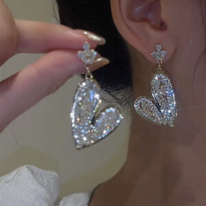 Wholesale S925 Silver Needle Douyin Same Style Accessible Luxury Style Heart Full Diamond Crystal Earrings Fashionable Elegant High-End Earrings