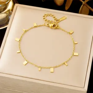【5368】Square Piece