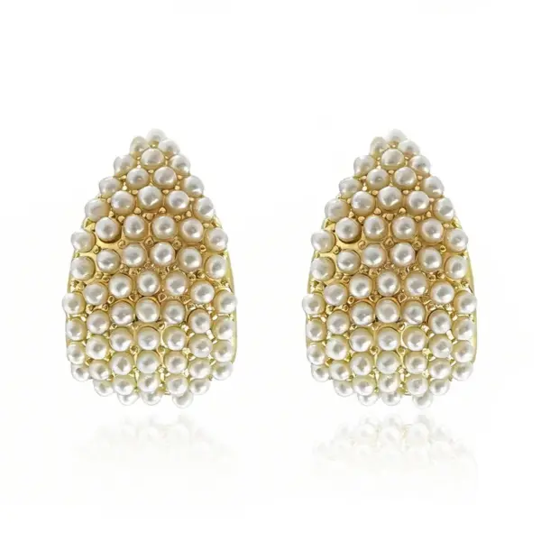 Wholesale Gold-Plated Copper S925 Silver Ear Stud Earrings Shell Pearl Vintage French Crescent Stud Earrings Three-Dimensional Geometric Artificial Pearl Artificial Diamond Suitable For Women