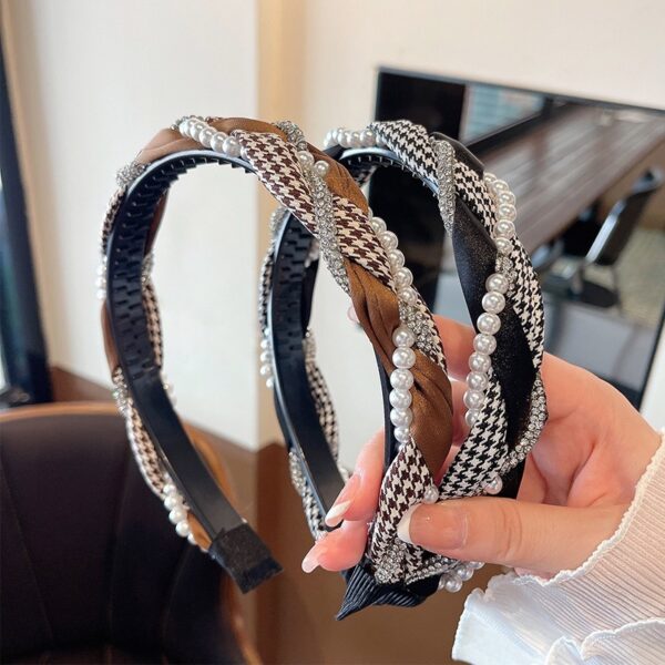 Wholesale French High-end Hair Accessories Twist Rhinestone Pearl Headband High Cranial Top Face Small Headband Non-slip Hair Clip Headwear for Women