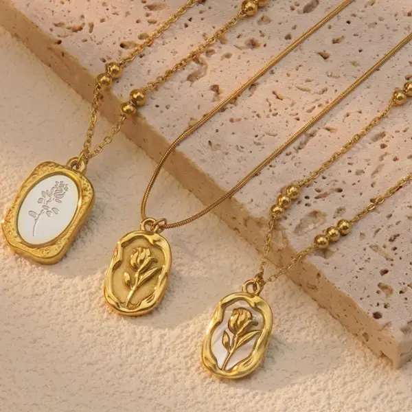 Wholesale 201 Stainless Steel 304 Stainless Steel Plastic Tulip Ion Plating (IP) Acrylic 18K Gold Plated Elegant Waterproof Non Tarnish Inlay Multicolor-Golden Yellow Pendant Necklace