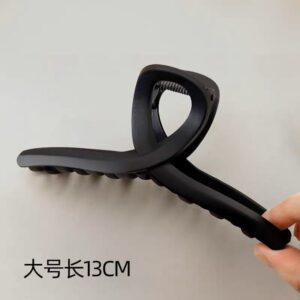 Black frosted hairpin