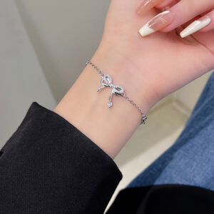 S370 Silver-Silver Bow Bracelet