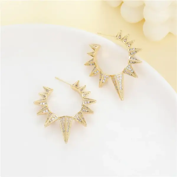 Wholesale Rhombus Copper Earrings With Rhinestones, Featuring 925 Sterling Silver Posts, Unisex Stud Earrings In Exaggerated Style