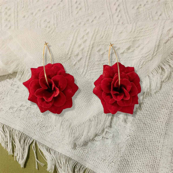 Wholesaleelegant fashion gentle romantic creative red rose earrings ladies gift earrings