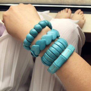 Wholesale Amazon Best Selling Wide Elastic Cord Turquoise Bracelet Retro Heart Shaped Bracelet Women's Jewelry