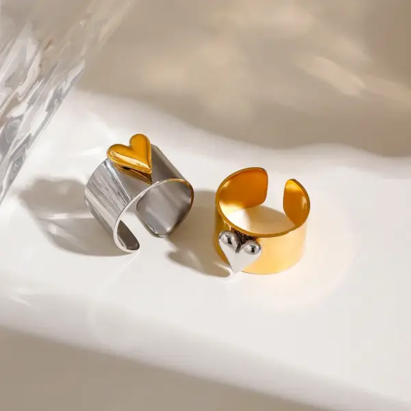 Wholesale 304 Stainless Steel Sun Moon Heart Shape PVD Coated 18K Real Gold Plated Simple Style Classic Style Waterproof Non Tarnish Plating Inlay Gold Rings