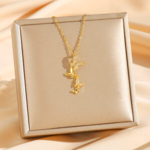 8105 gold tassel butterfly