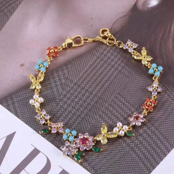 Wholesale Copper-set zircon-patterned colored diamond flower and butterfly necklace/bracelet