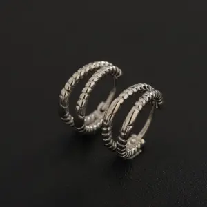 X604-A (Double Thread Ear Clip) Silver Pairs / Gift box